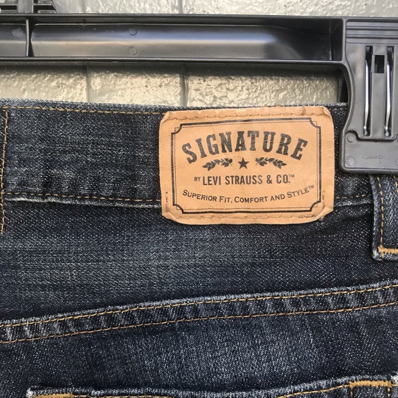 DIY distressed Levi jean shorts sz 29 - Picture 2 of 6